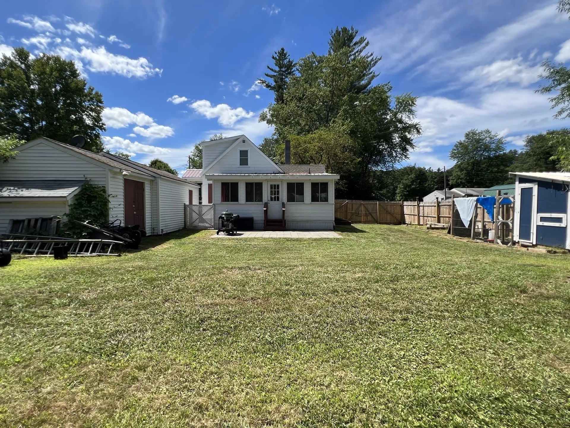10 Pawtucket Avenue Claremont NH 03743