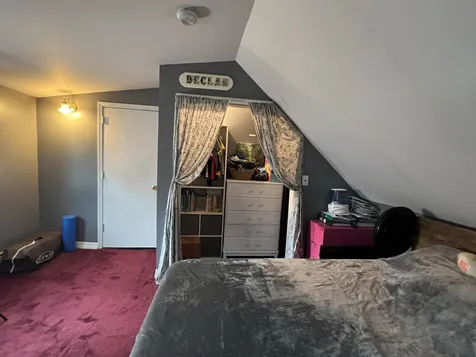 10 Pawtucket Avenue Claremont NH 03743