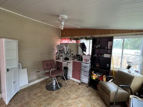 10 Pawtucket Avenue Claremont NH 03743