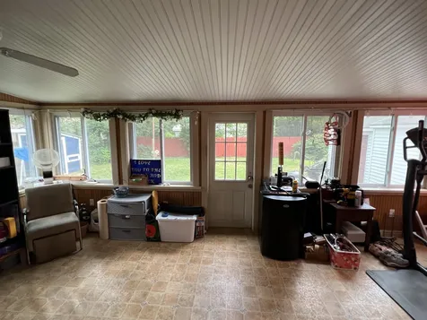 10 Pawtucket Avenue Claremont NH 03743