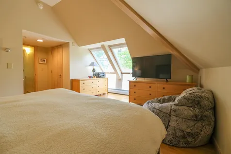 145 Ledgewood Road Ludlow VT 05149