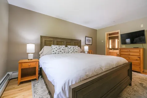 145 Ledgewood Road Ludlow VT 05149