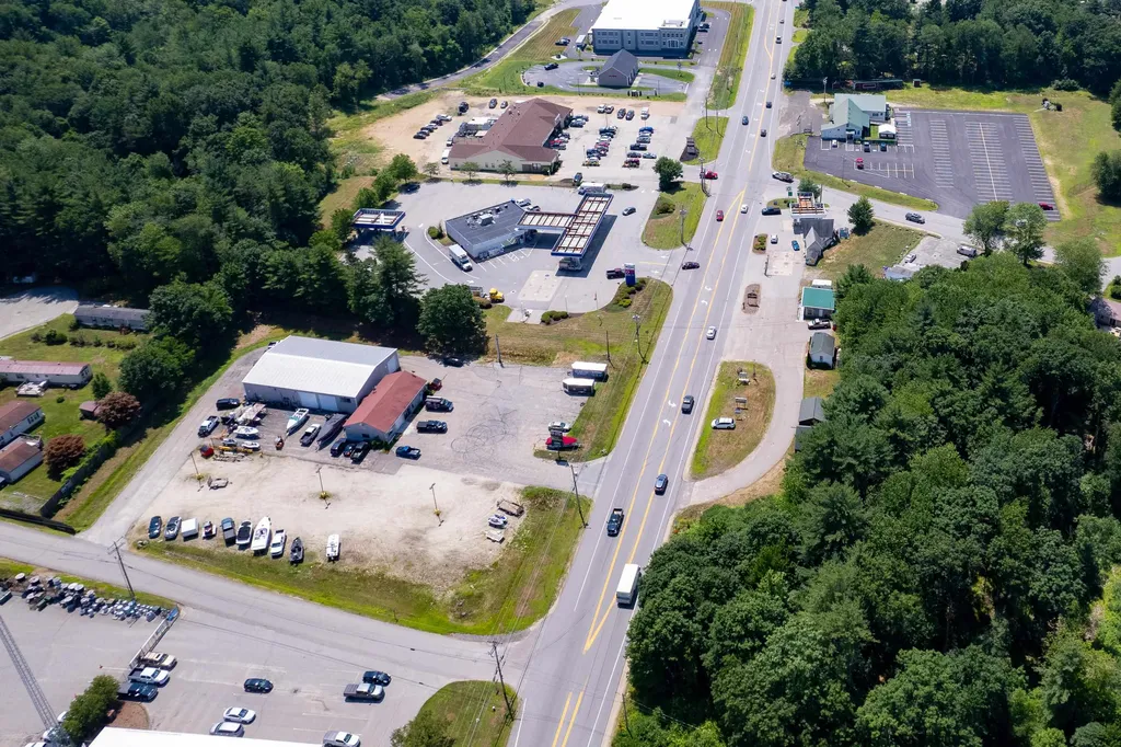 253 Calef Highway Epping NH 03042
