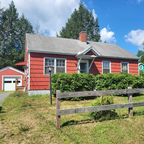 51 Parkside Avenue Brattleboro VT 05301