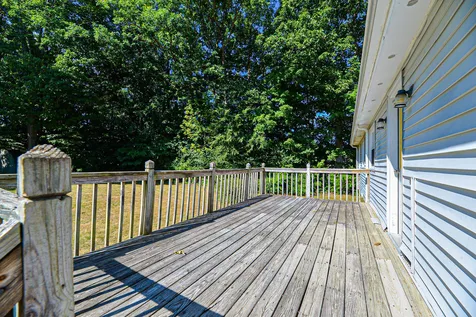 17 Old Derry Road Hudson NH 03051