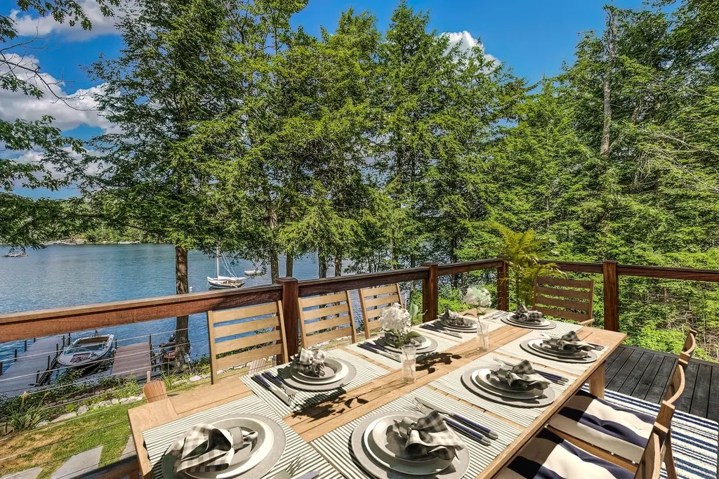 112 Herrick Cove Lane New London NH 03257