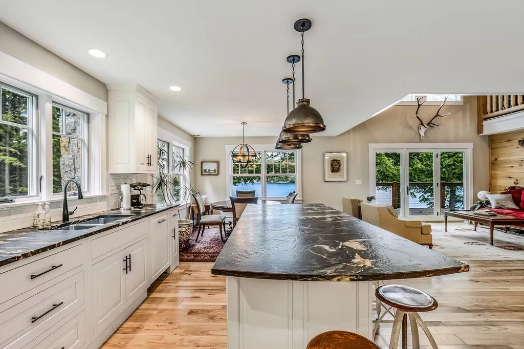 112 Herrick Cove Lane New London NH 03257