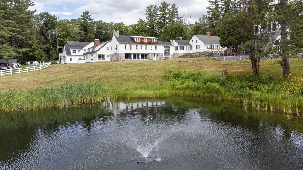 318 New Canada Road Wilmot NH 03287
