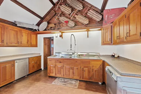 318 New Canada Road Wilmot NH 03287