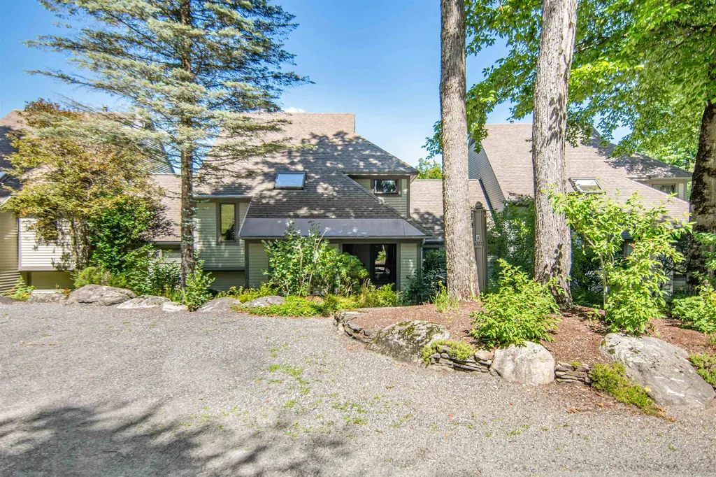 1022 Brook Road Stowe VT 05672