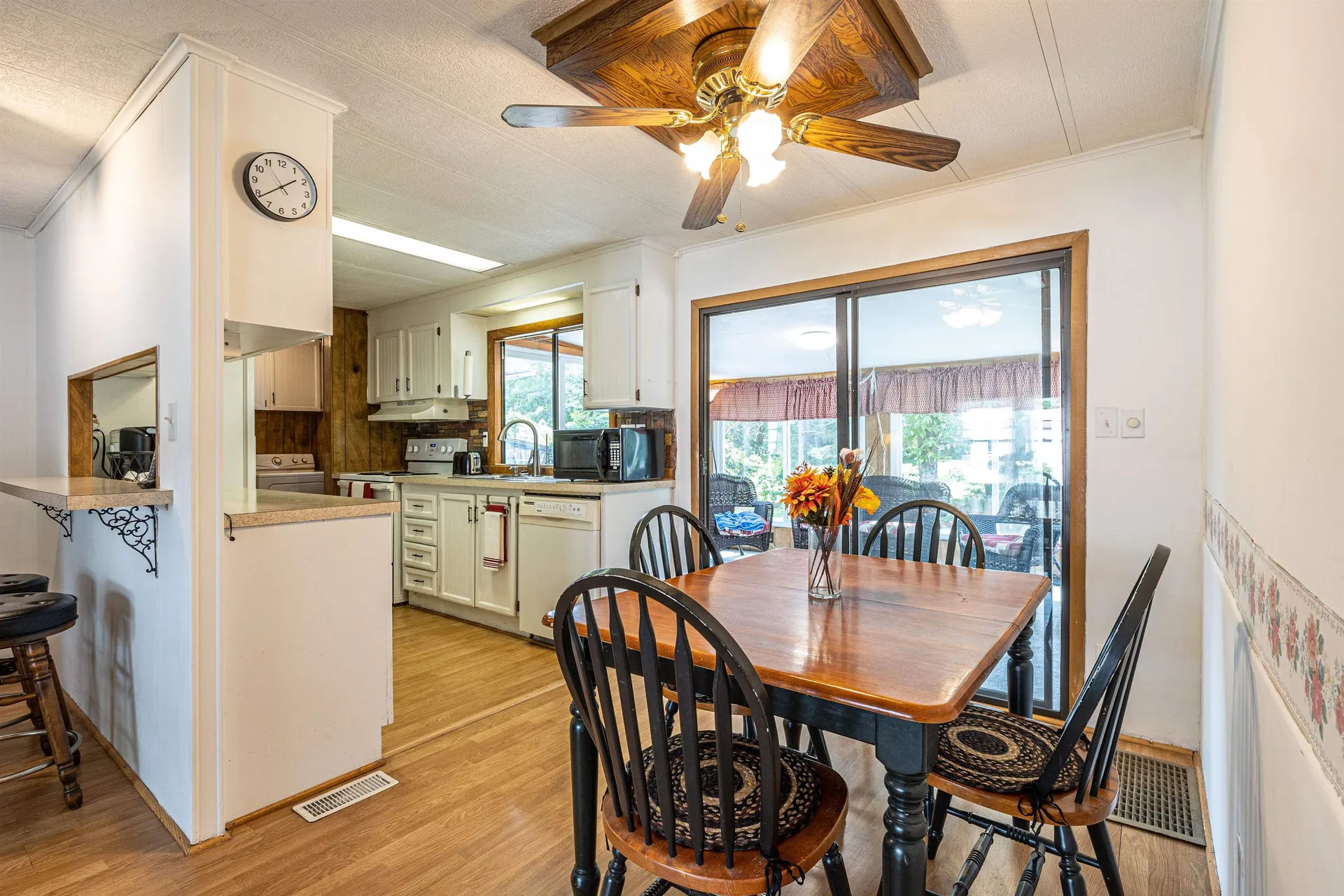 21 Country Way Goffstown NH 03045