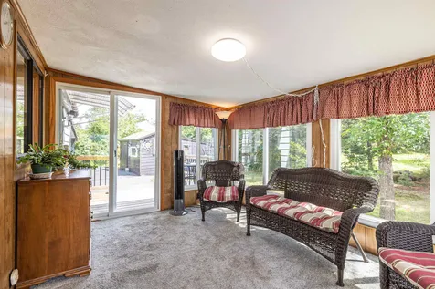 21 Country Way Goffstown NH 03045