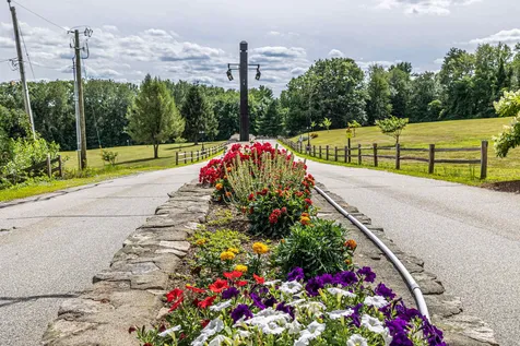 21 Country Way Goffstown NH 03045