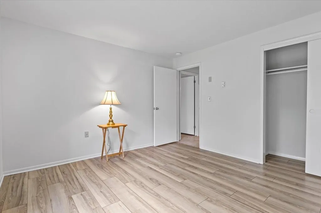 63 Hawthorne Circle South Burlington VT 05403