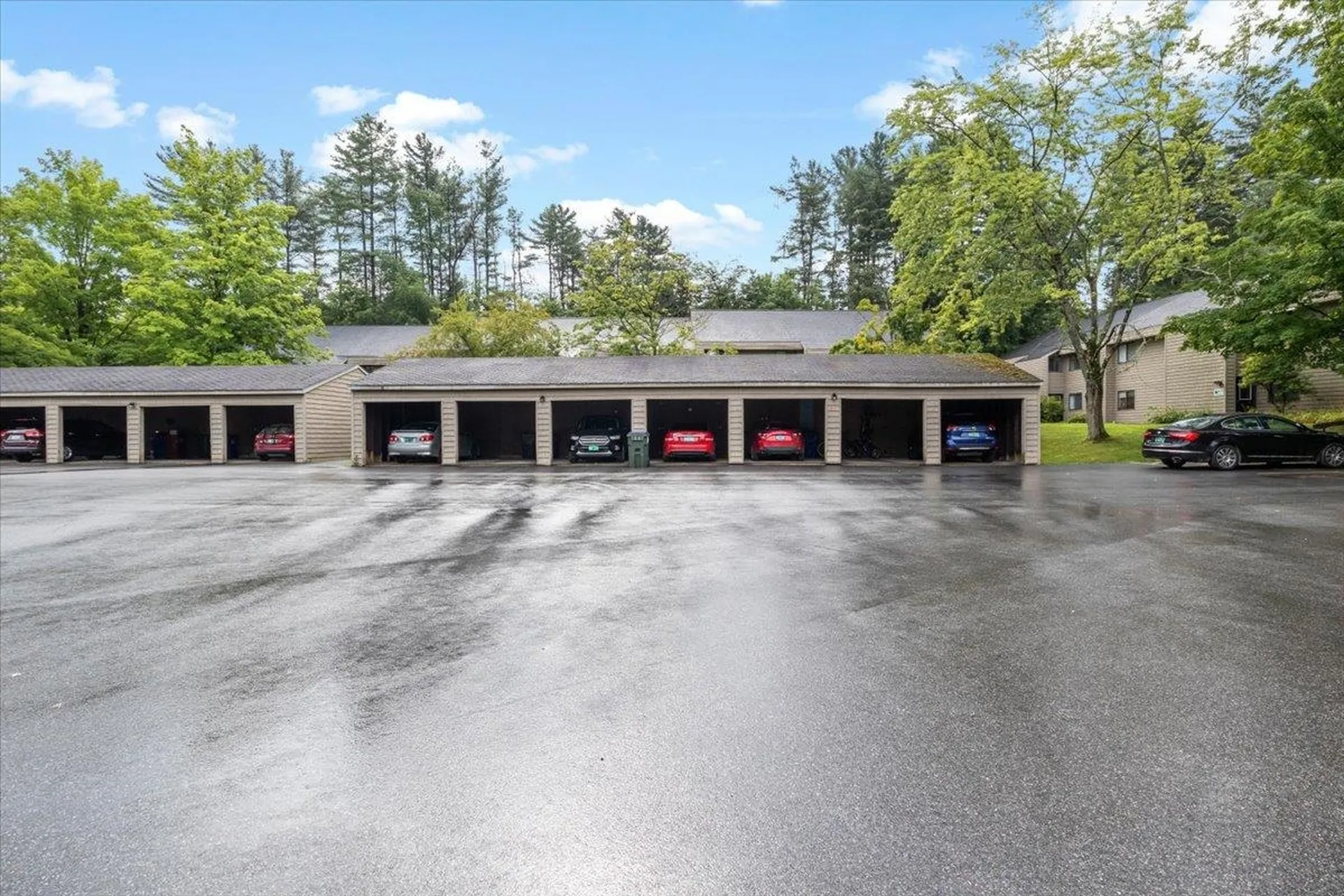 63 Hawthorne Circle South Burlington VT 05403