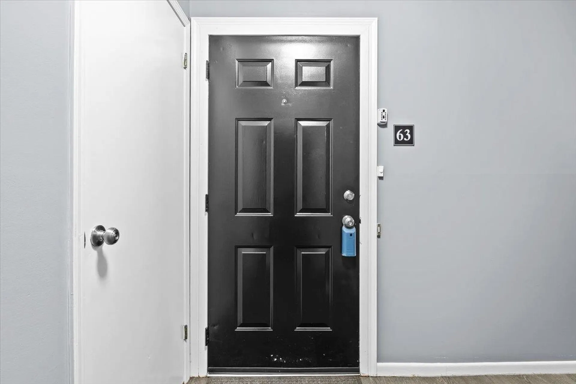63 Hawthorne Circle South Burlington VT 05403
