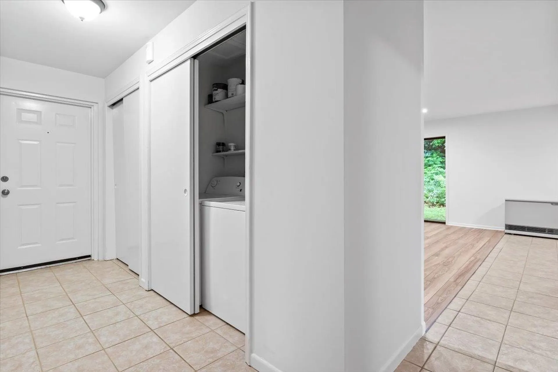 63 Hawthorne Circle South Burlington VT 05403