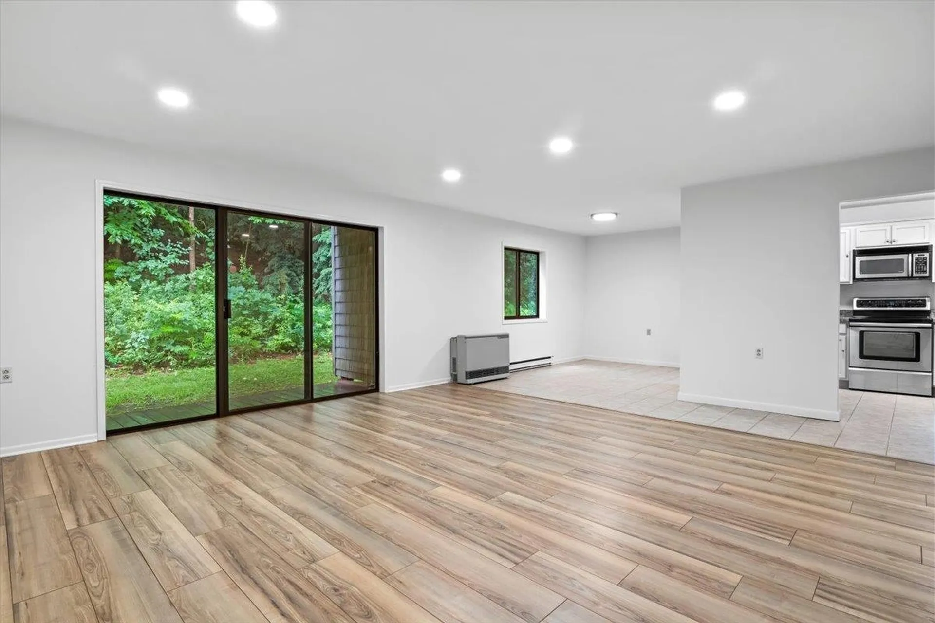 63 Hawthorne Circle South Burlington VT 05403