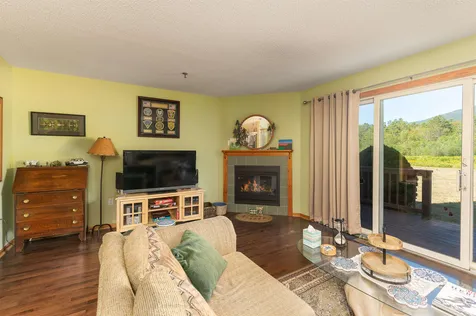 60 Laurel Lane Conway NH 03818