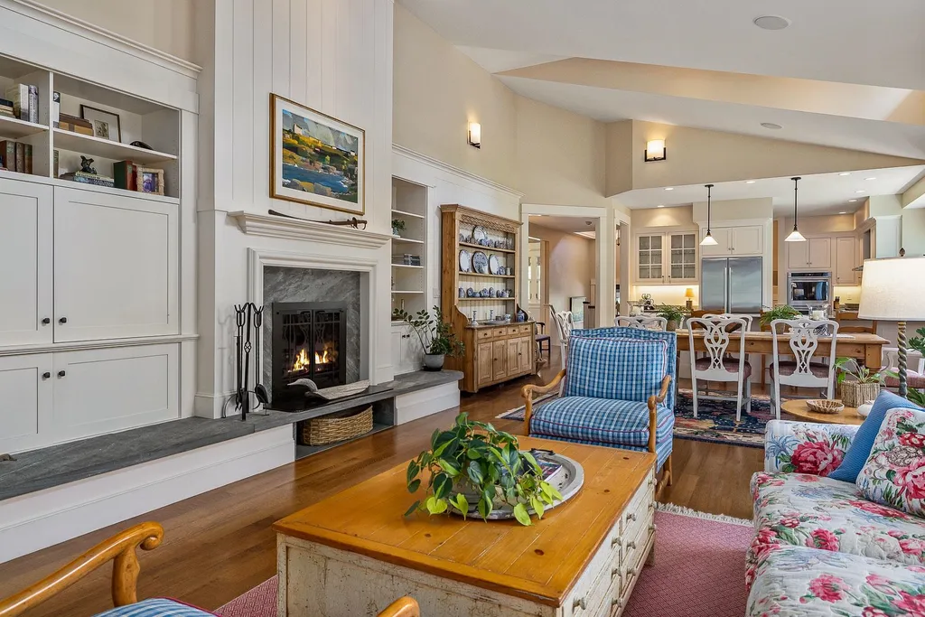 71 Central Road Rye NH 03870