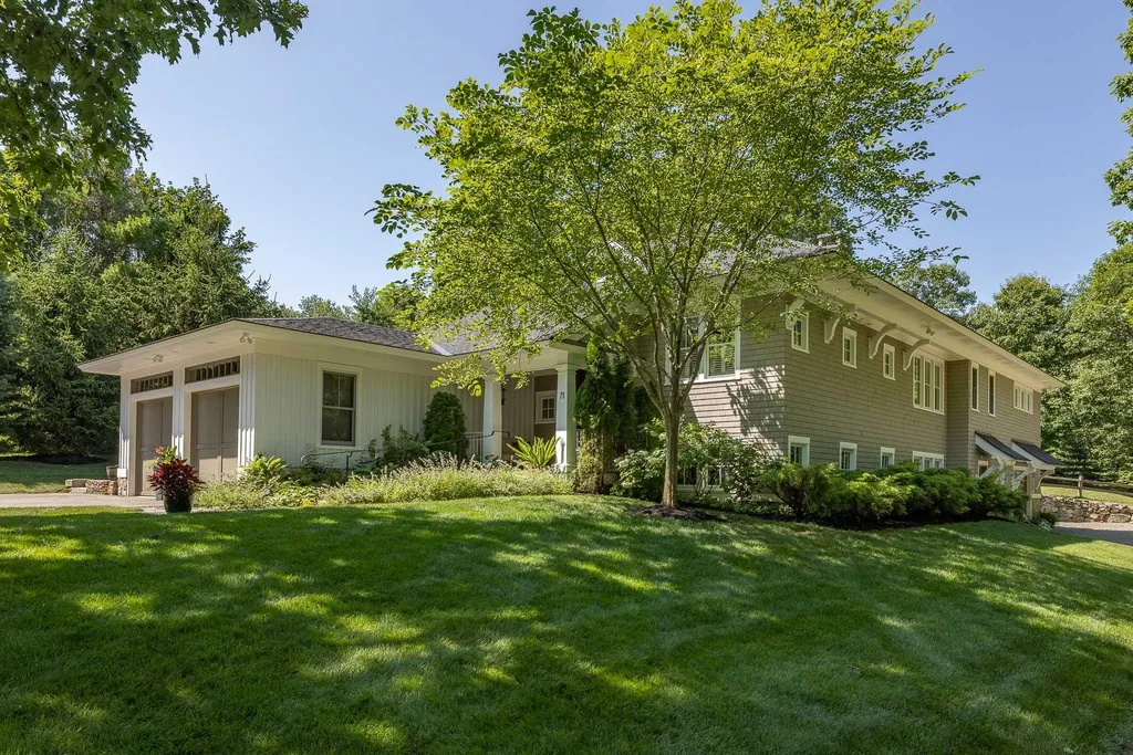 71 Central Road Rye NH 03870