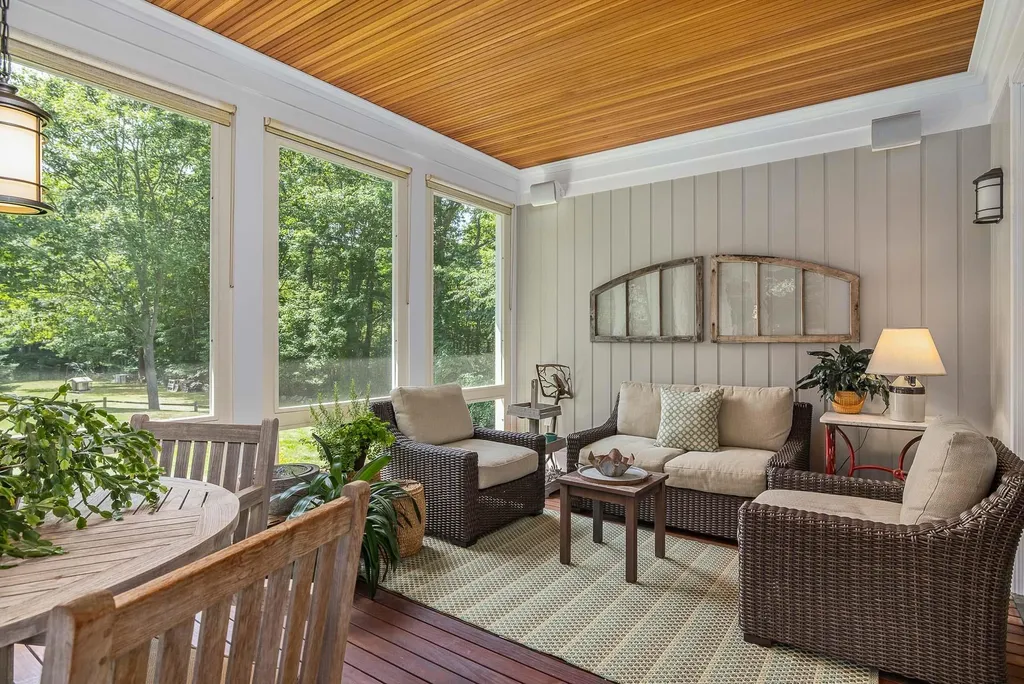 71 Central Road Rye NH 03870