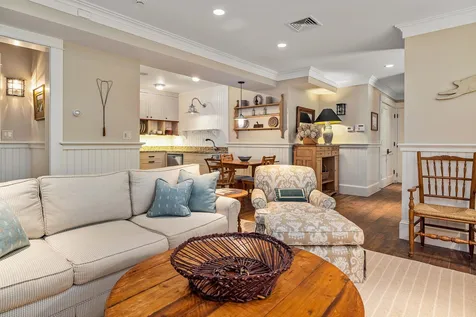 71 Central Road Rye NH 03870