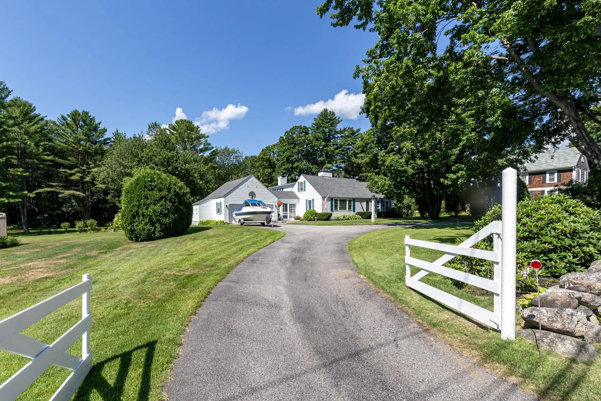 1382 Old North Main Street Laconia NH 03246