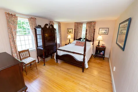 1382 Old North Main Street Laconia NH 03246