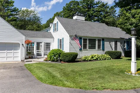 1382 Old North Main Street Laconia NH 03246