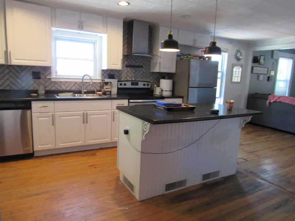 571 Cheshire Street Berlin NH 03570