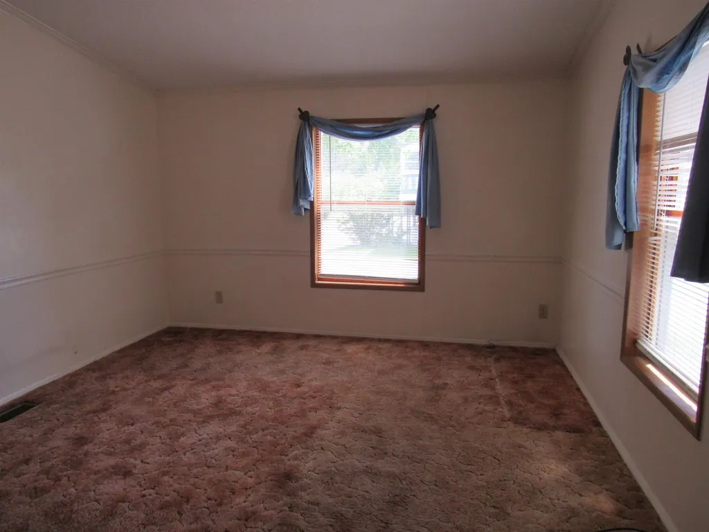 7 Lilac Lane Gorham NH 03581