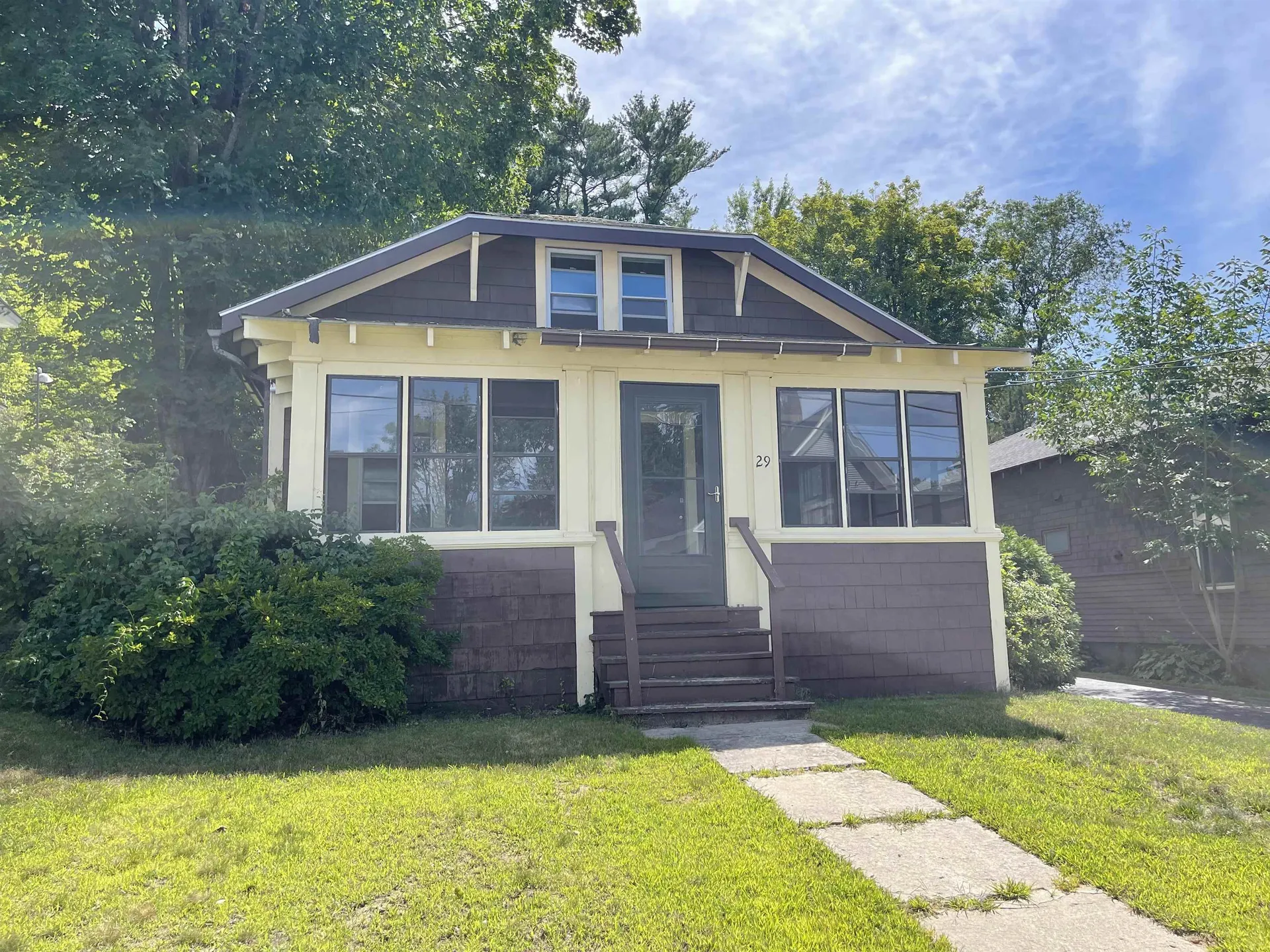 29 Merrill Street Plymouth NH 03264