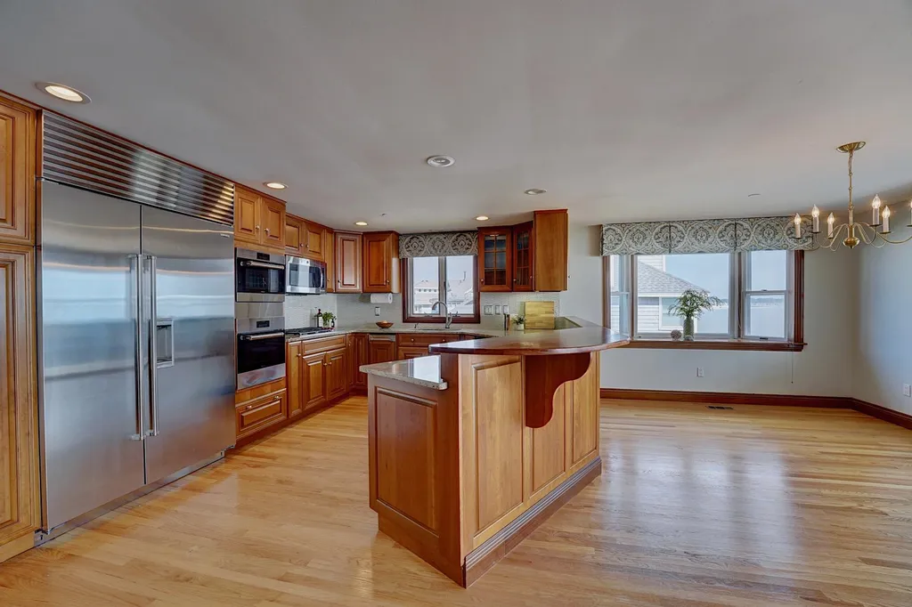 19 Dumas Avenue Hampton NH 03842