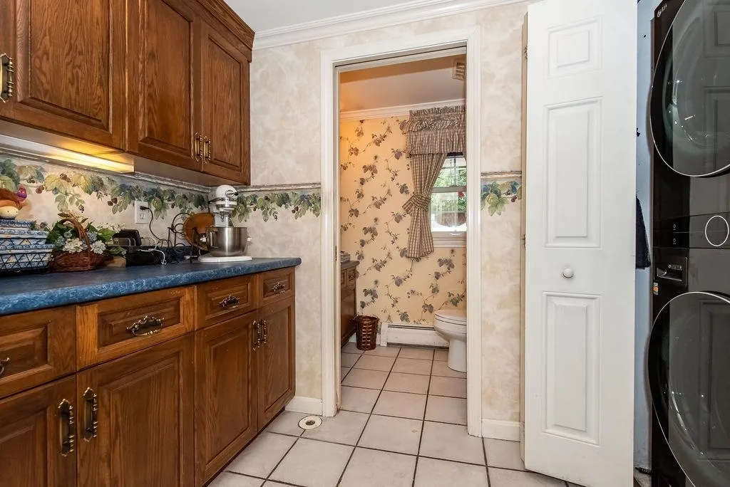 101 High Street Stratham NH 03885
