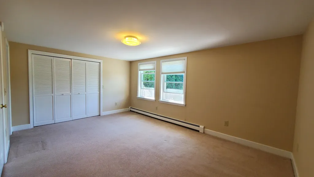 16 Fieldstone Way Hartford VT 05001