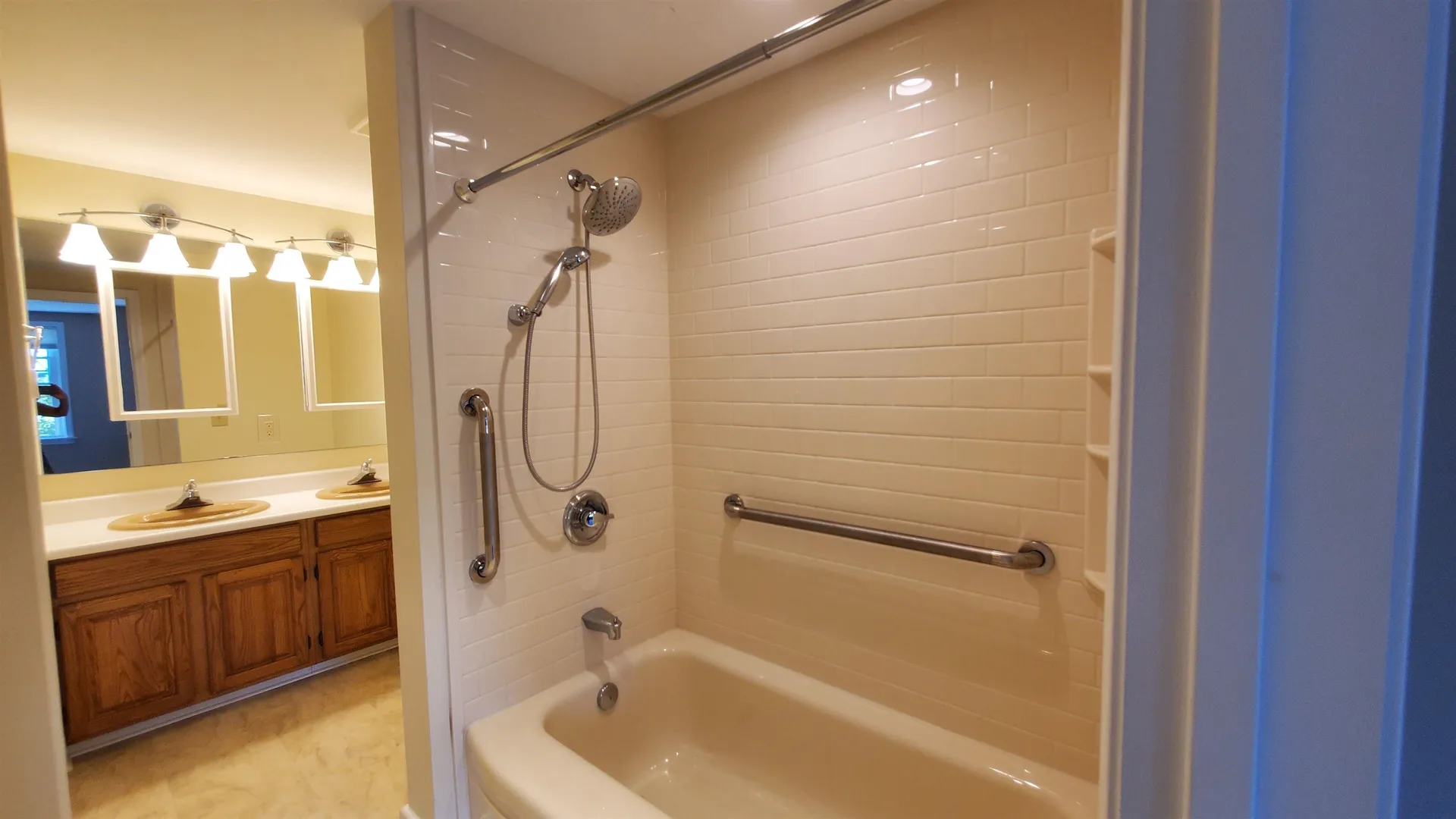 16 Fieldstone Way Hartford VT 05001