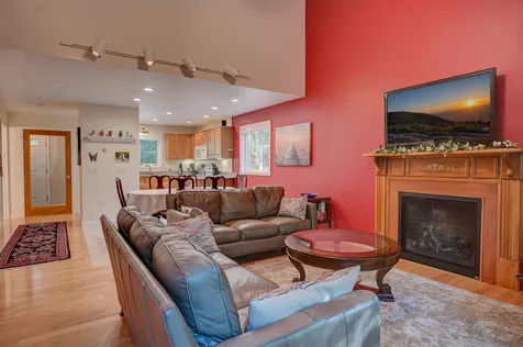 13 Walters Way Conway NH 03860