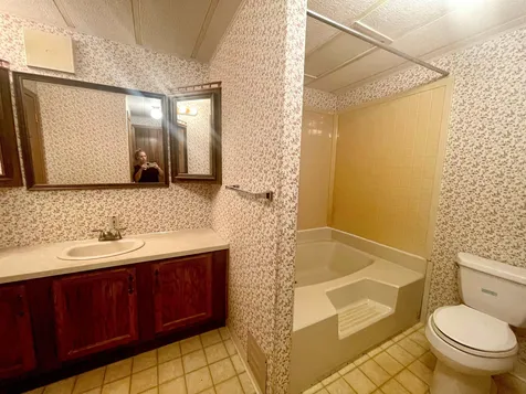 52 Oriole Avenue Keene NH 03431