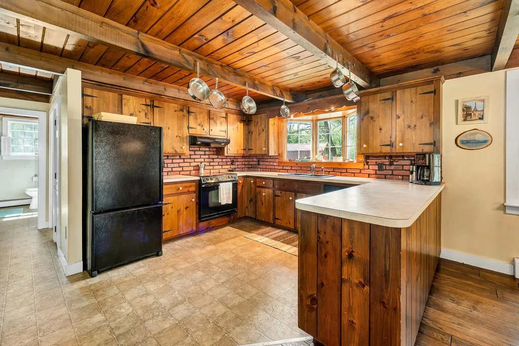 135 Old Bay Road New Durham NH 03855