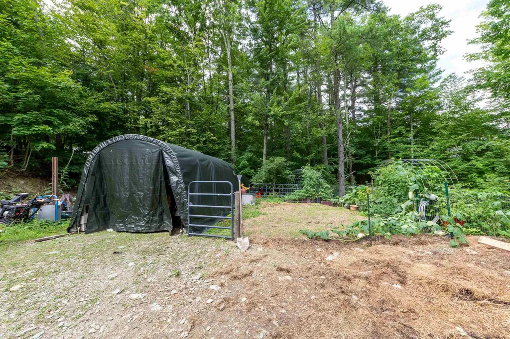 159 Sunset Lane East Hinesburg VT 05461