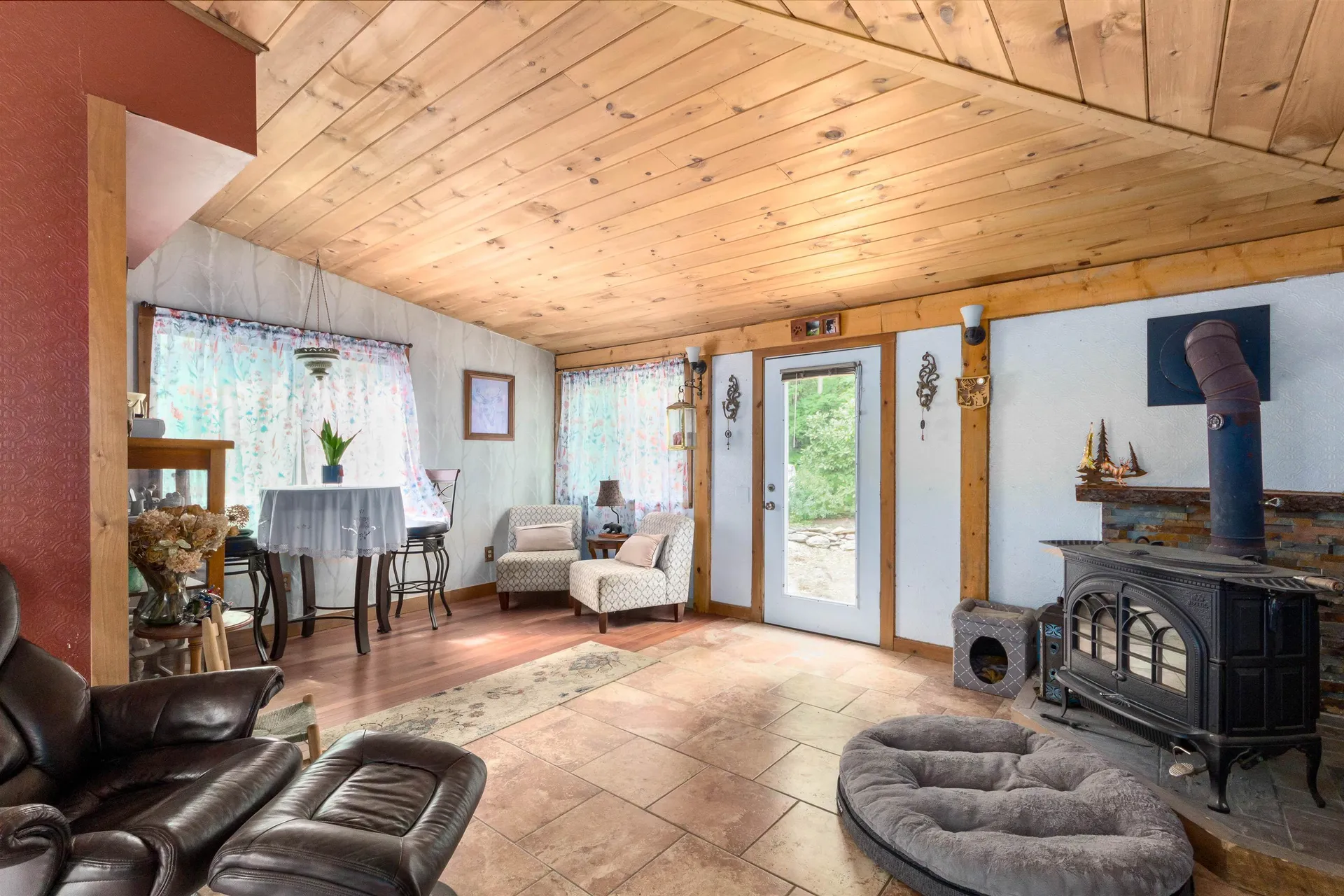 159 Sunset Lane East Hinesburg VT 05461