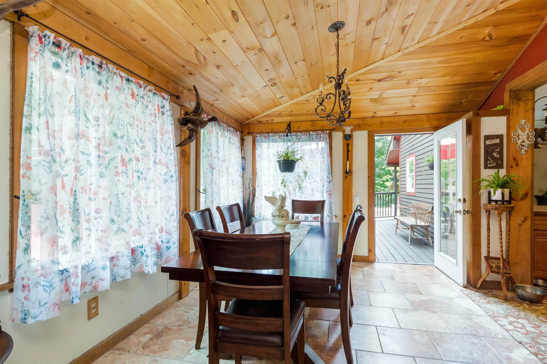 159 Sunset Lane East Hinesburg VT 05461