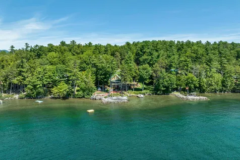 35 Alderberry Lane Moultonborough NH 03254