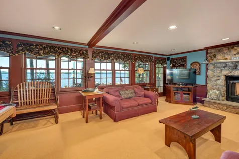 35 Alderberry Lane Moultonborough NH 03254