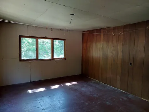 75 Pecor Road Charlestown NH 03603
