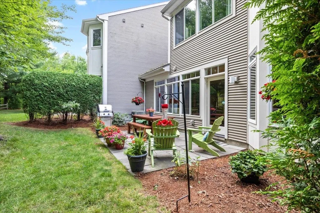 53 Chickadee Circle South Burlington VT 05403