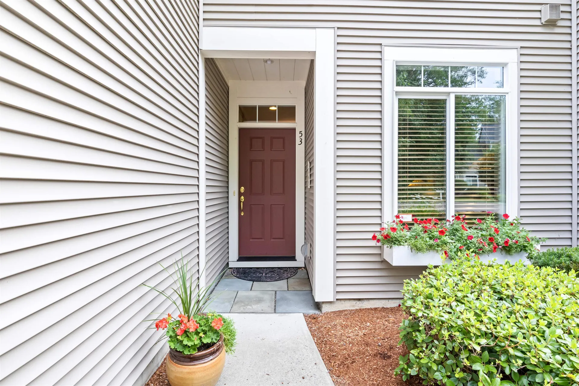 53 Chickadee Circle South Burlington VT 05403