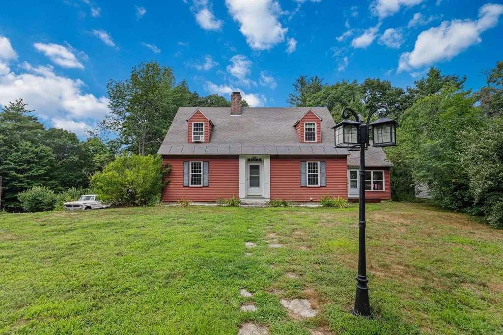 108 Sand Hill Road Peterborough NH 03458