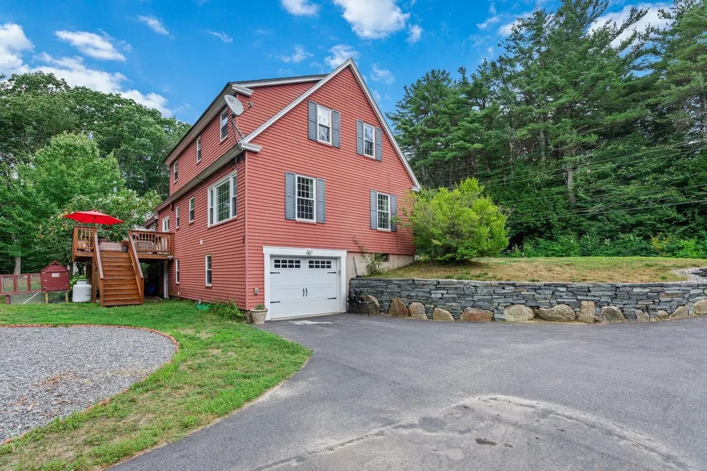 108 Sand Hill Road Peterborough NH 03458